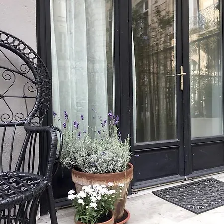 House Of Paris